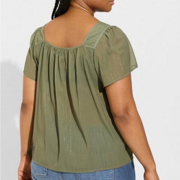 Torrid Olivine Crinkle Chiffon Flutter Sleeve Top - Picture 4 of 9